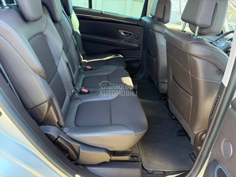 Renault Espace PARIS 4 CONTROL