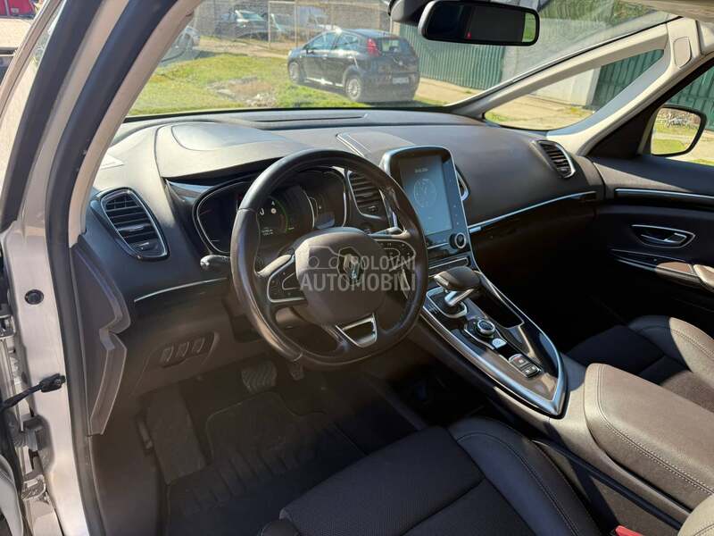 Renault Espace PARIS 4 CONTROL