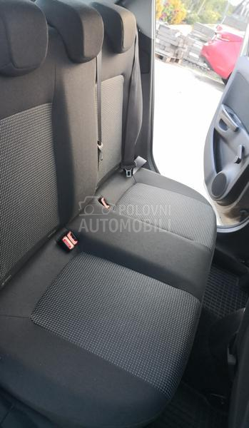 Opel Corsa D 1.2,8v/FACELIFT/NOVA