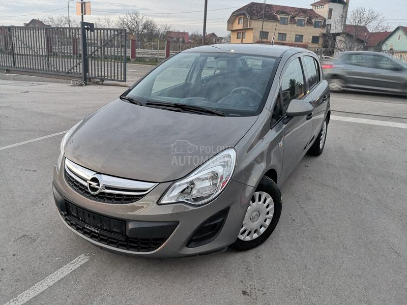 Opel Corsa D 1.2,8v/FACELIFT/NOVA