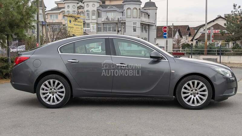 Opel Insignia 2.0 CDTi -F-U-L-