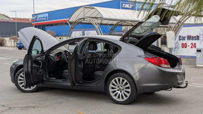 Opel Insignia 2.0 CDTi -F-U-L-