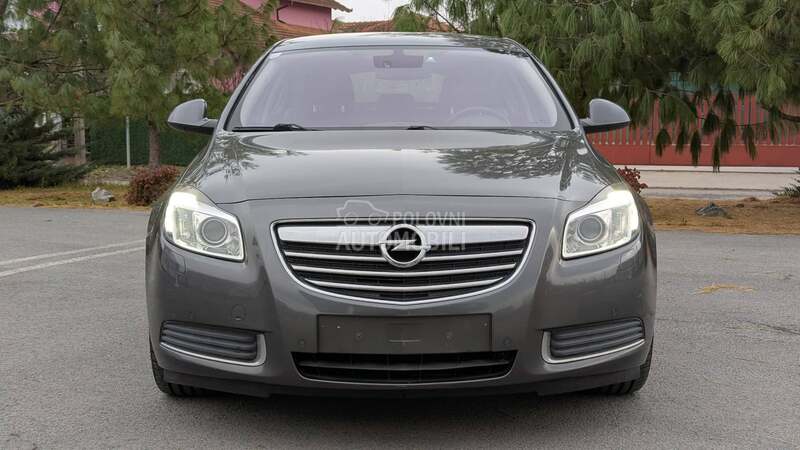 Opel Insignia 2.0 CDTi -F-U-L-