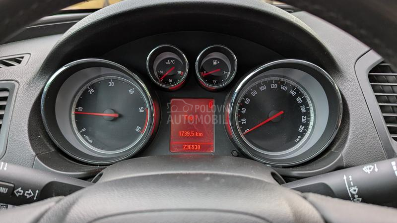 Opel Insignia 2.0 CDTi -F-U-L-