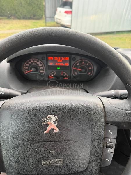Peugeot Boxer Blue HDI 160