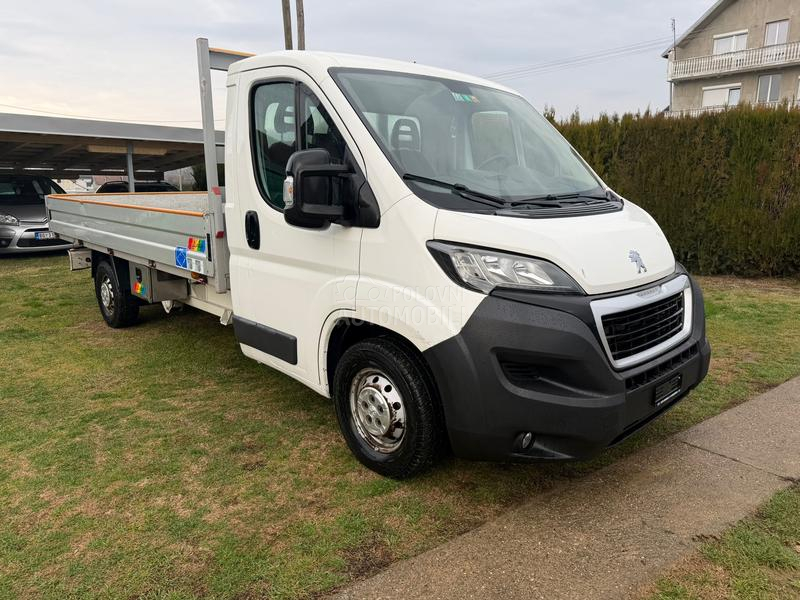 Peugeot Boxer Blue HDI 160