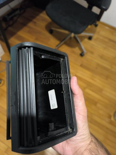 Roletnica/roletna pepeljare