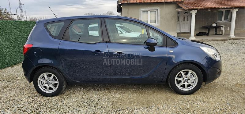 Opel Meriva 1.3