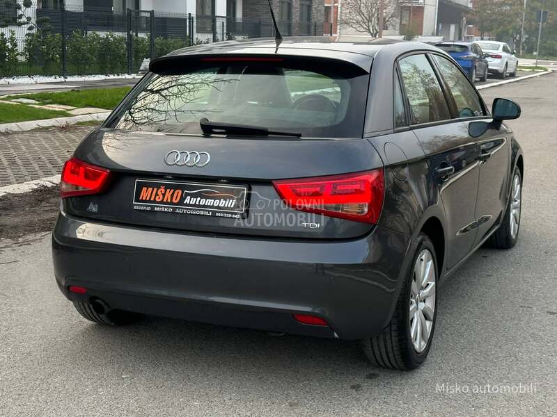 Audi A1 1.6 TDI Nav Led Aut