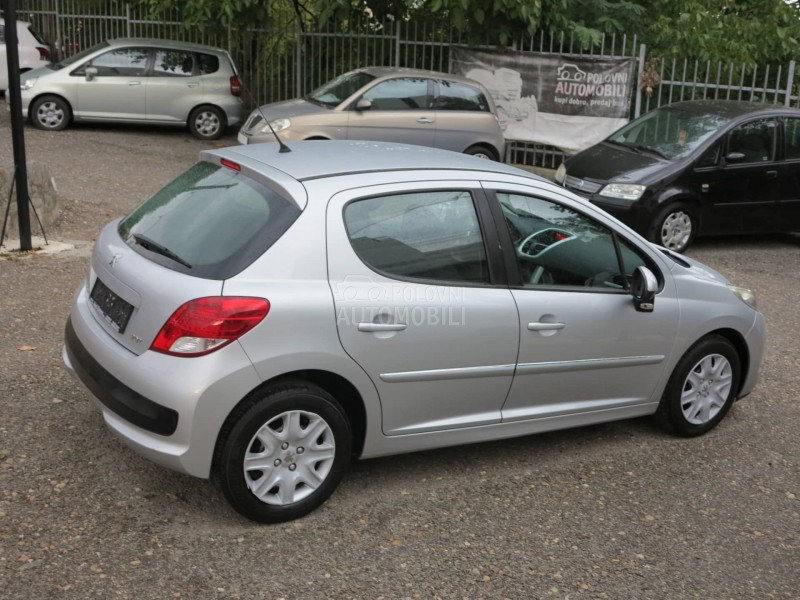 Peugeot 207 1.4 HDI