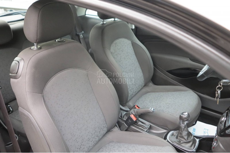 Opel Adam 1.0 B SVAJCARSKA