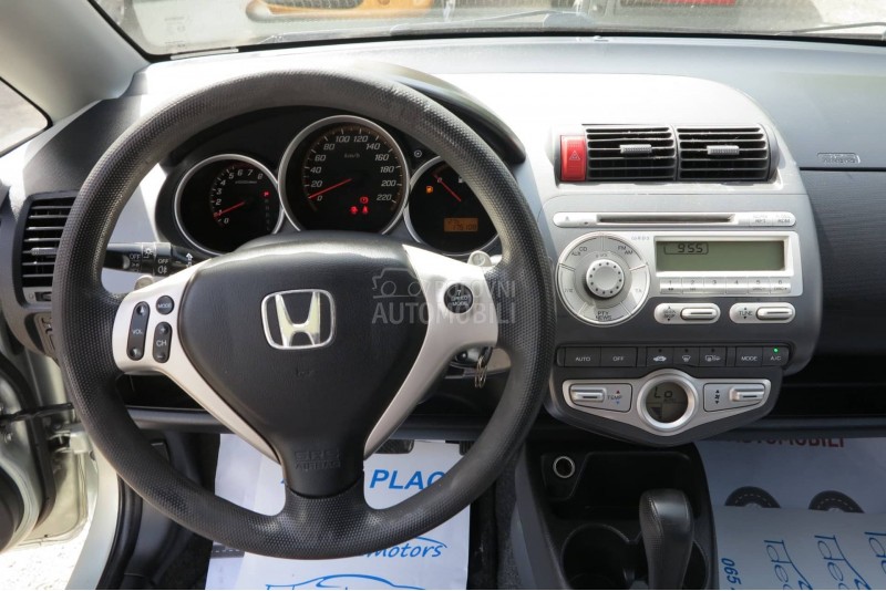 Honda Jazz 1.4 b SVAJCARSKA