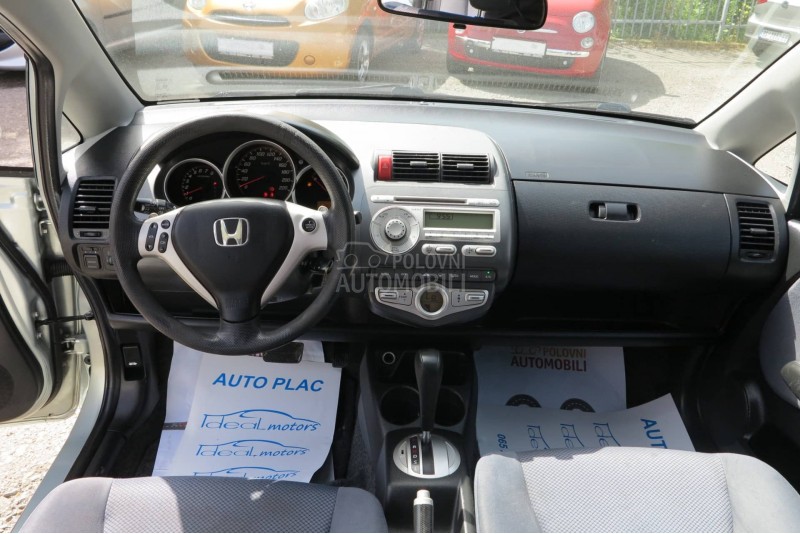 Honda Jazz 1.4 b SVAJCARSKA