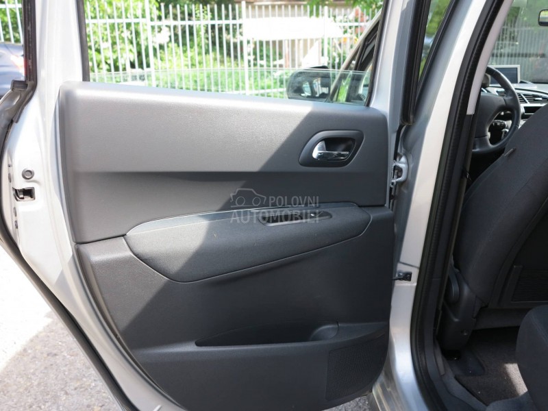 Peugeot 3008 1.6 HDI