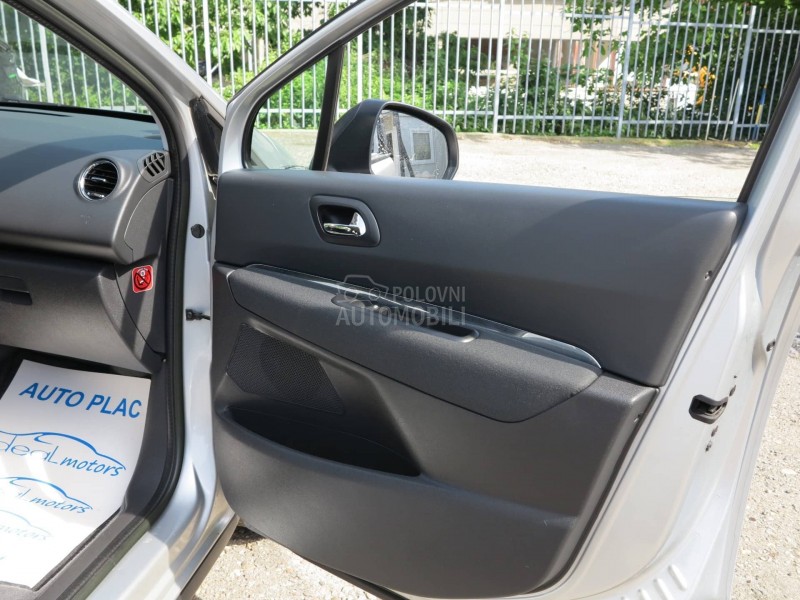 Peugeot 3008 1.6 HDI