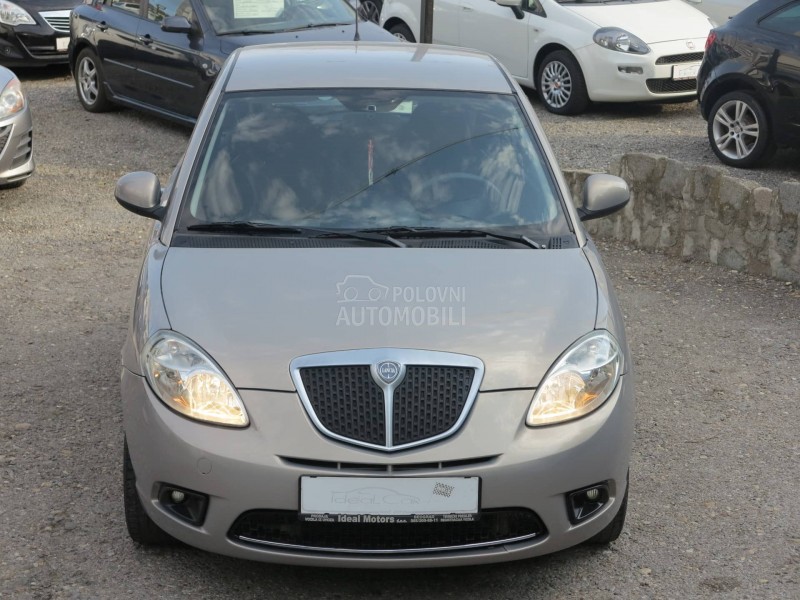 Lancia Ypsilon 1.2 B