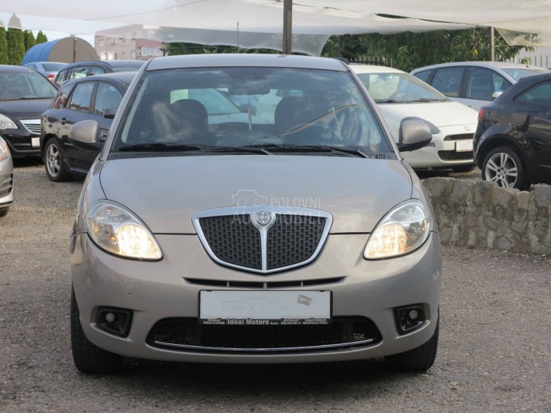Lancia Ypsilon 1.2 B