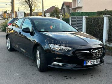 Opel Insignia 1.6 CDTI COSMO