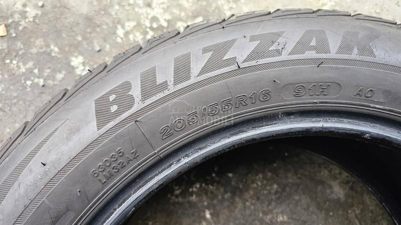 Bridgestone 205/55 R16 Zimska