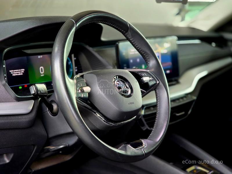 Škoda Octavia 2.0 TDi STYLE DSG