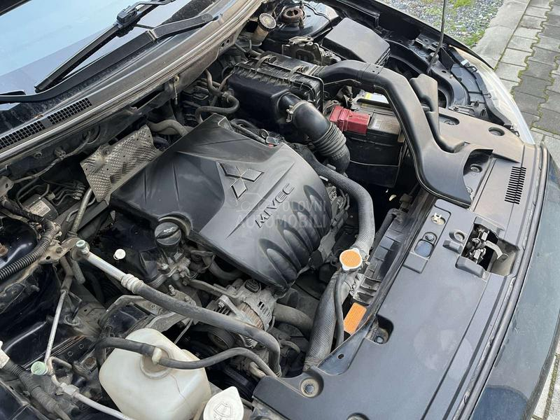 Mitsubishi Lancer 1,5