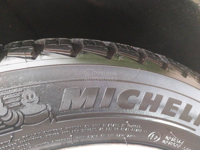 Volkswagen Golf 6 2.0 TDI N.A.V.I