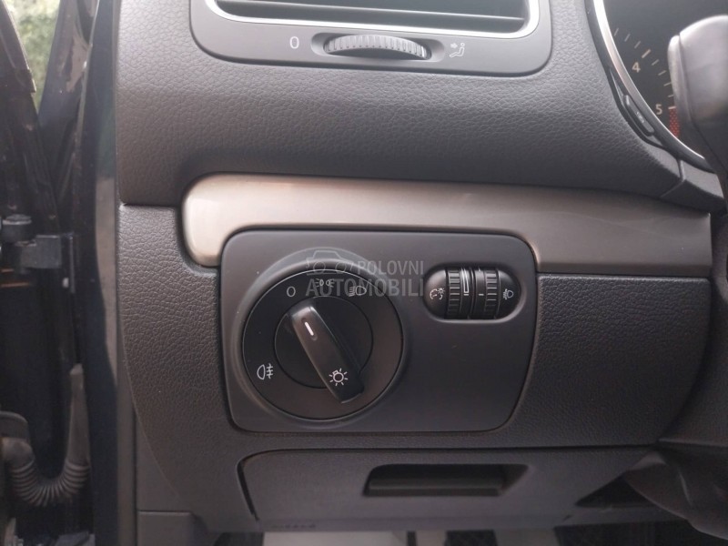 Volkswagen Golf 6 2.0 TDI N.A.V.I