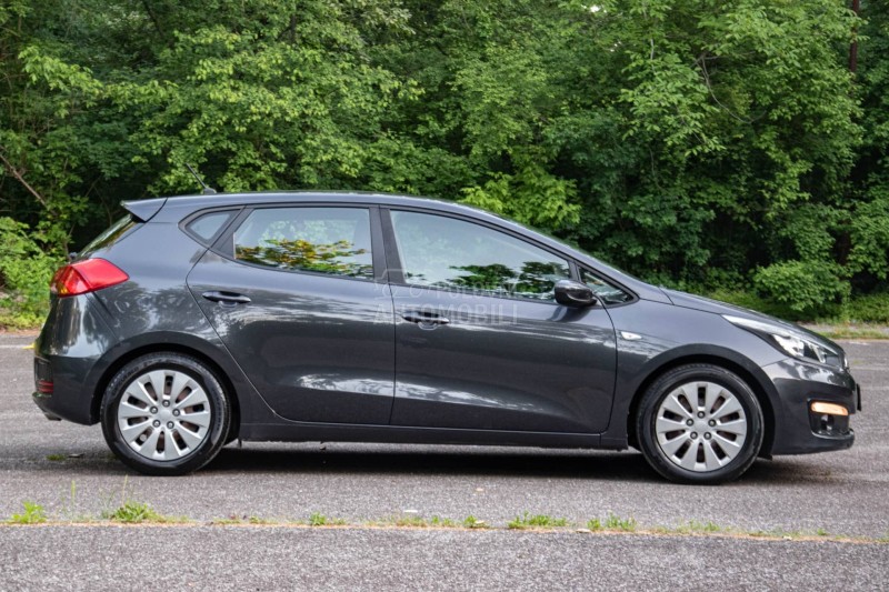 Kia cee`d 1.1.6.0.0.0.k.m.