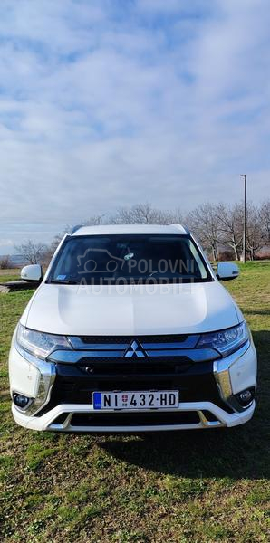 Mitsubishi Outlander PHEV