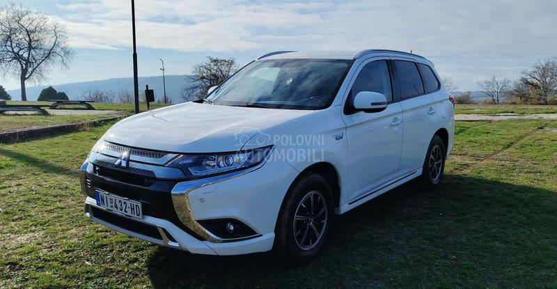 Mitsubishi Outlander PHEV