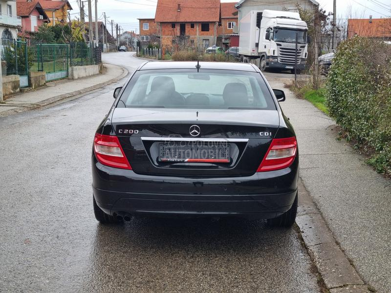 Mercedes Benz C 200 