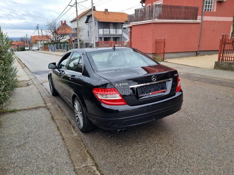 Mercedes Benz C 200 