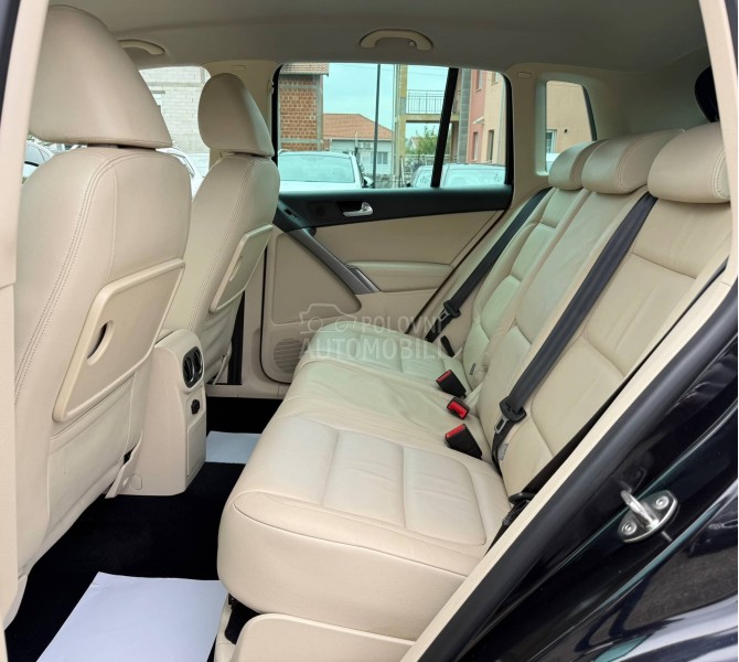 Volkswagen Tiguan 2.0 4M/DSG/NAVl/KAM