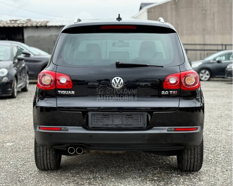 Volkswagen Tiguan 2.0 4M/DSG/NAVl/KAM