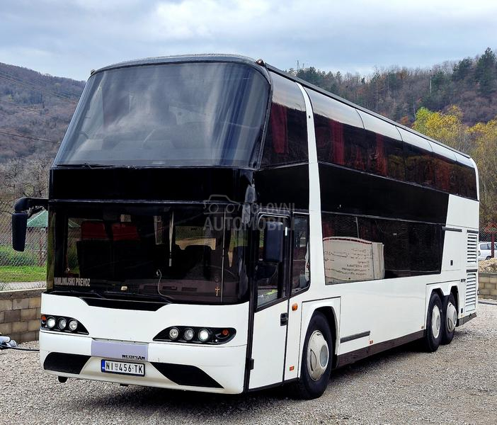 Neoplan N122/3