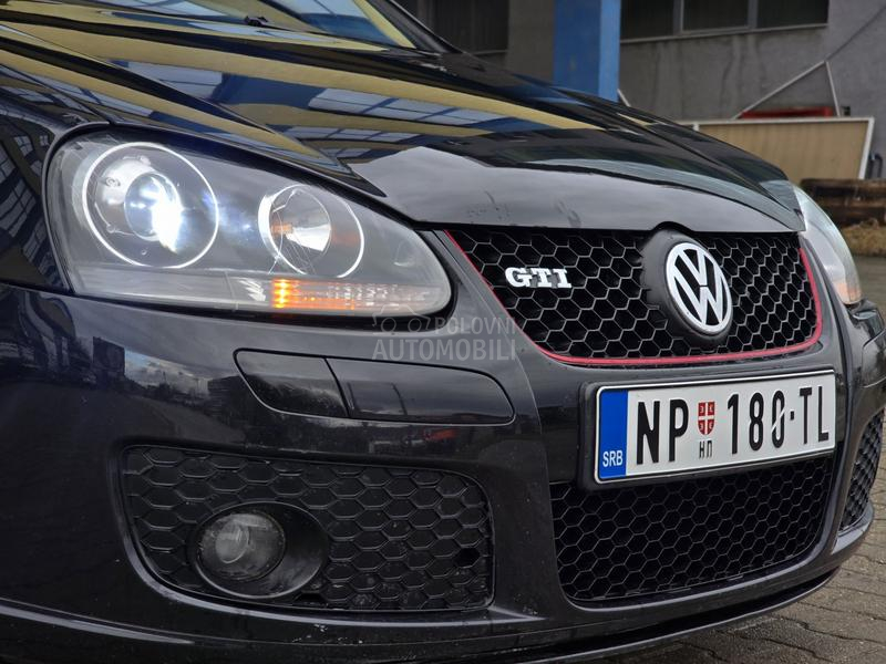 Volkswagen Golf 5 G T I
