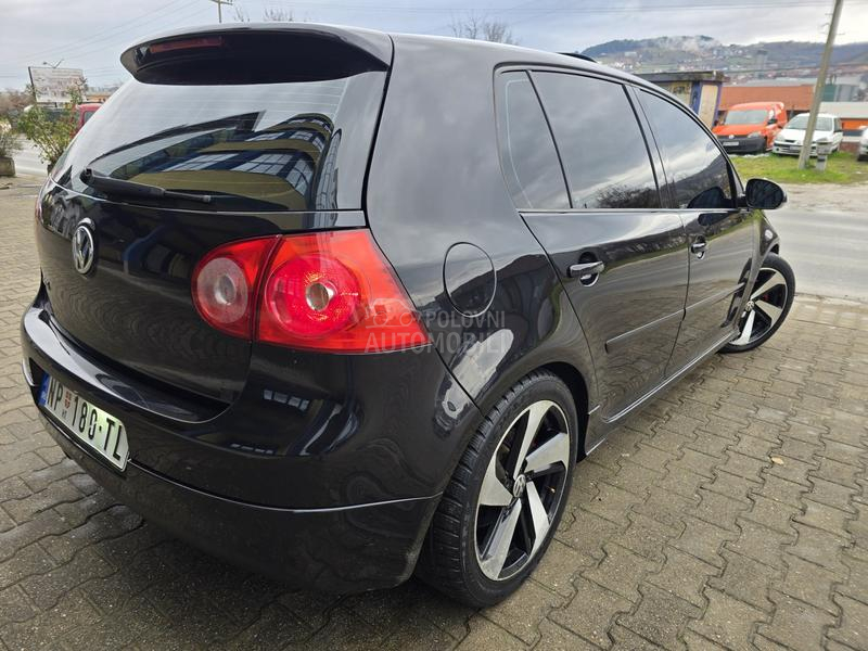 Volkswagen Golf 5 G T I