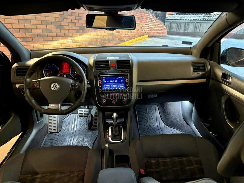 Volkswagen Golf 5 G T I