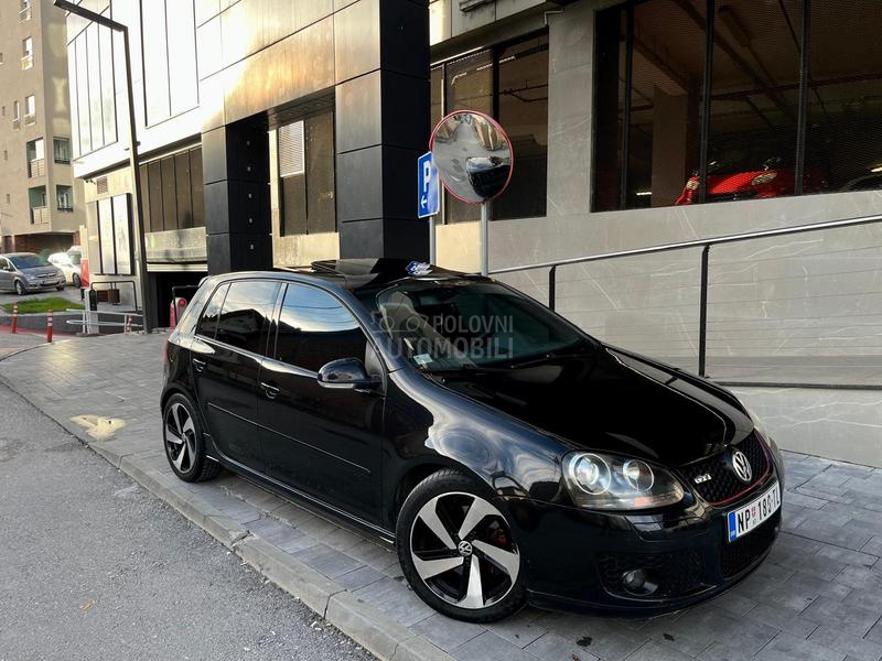 Volkswagen Golf 5 G T I