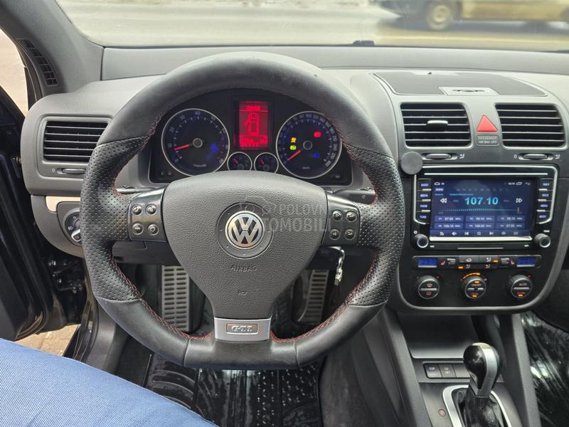 Volkswagen Golf 5 G T I