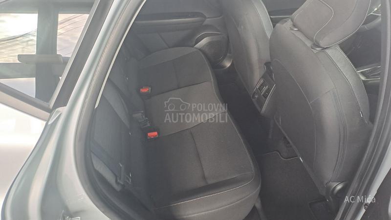 Renault Captur 1.5 BLU NAV ALU LED