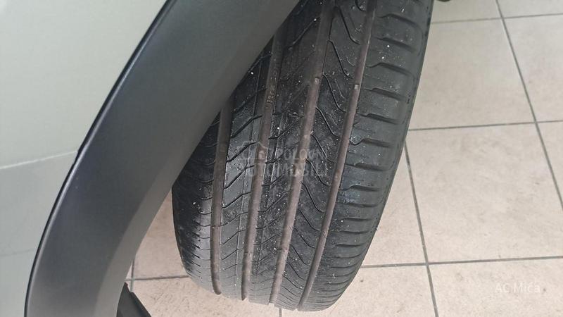 Renault Captur 1.5 BLU NAV ALU LED