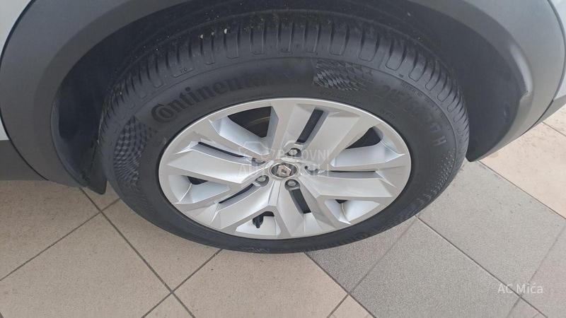 Renault Captur 1.5 BLU NAV ALU LED