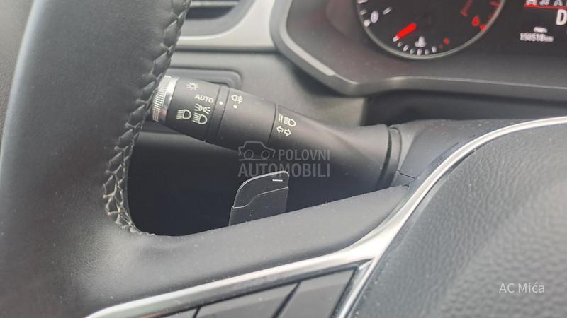 Renault Captur 1.5 BLU NAV ALU LED