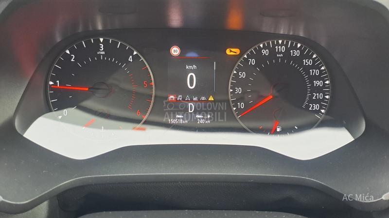 Renault Captur 1.5 BLU NAV ALU LED