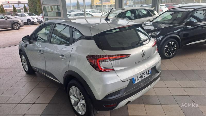 Renault Captur 1.5 BLU NAV ALU LED