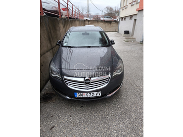 Opel Insignia 4x4 FUL OPREMA