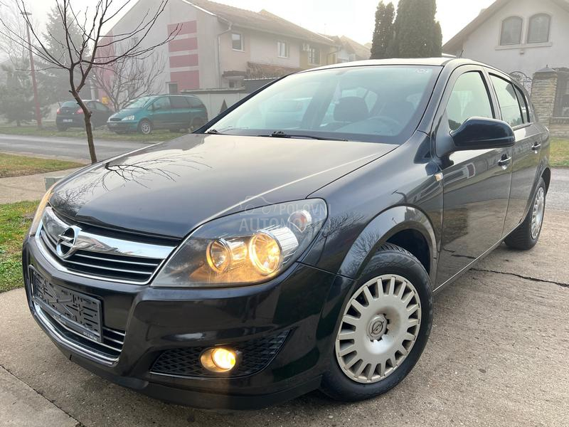 Opel Astra H 1.6