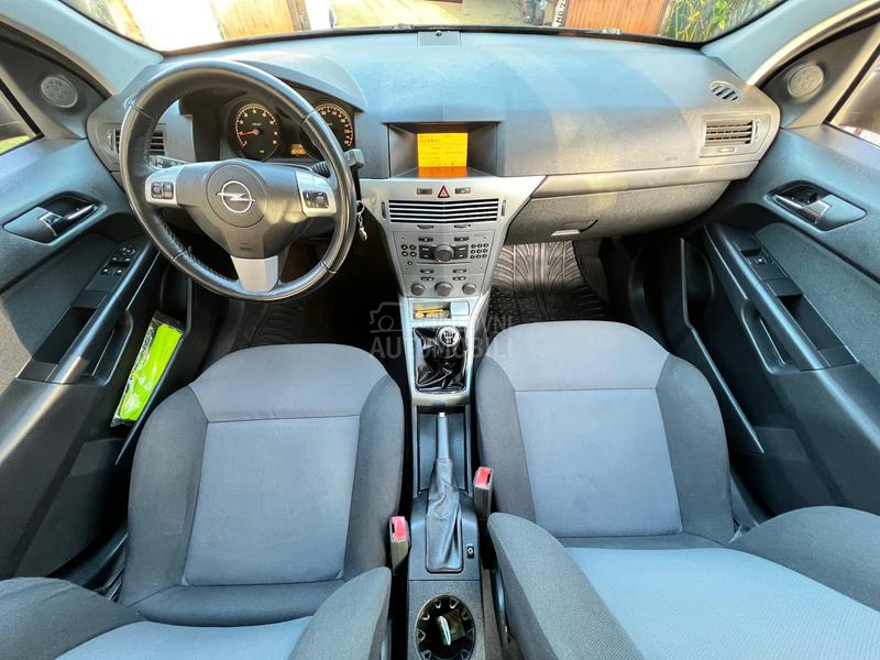 Opel Astra H 1.6