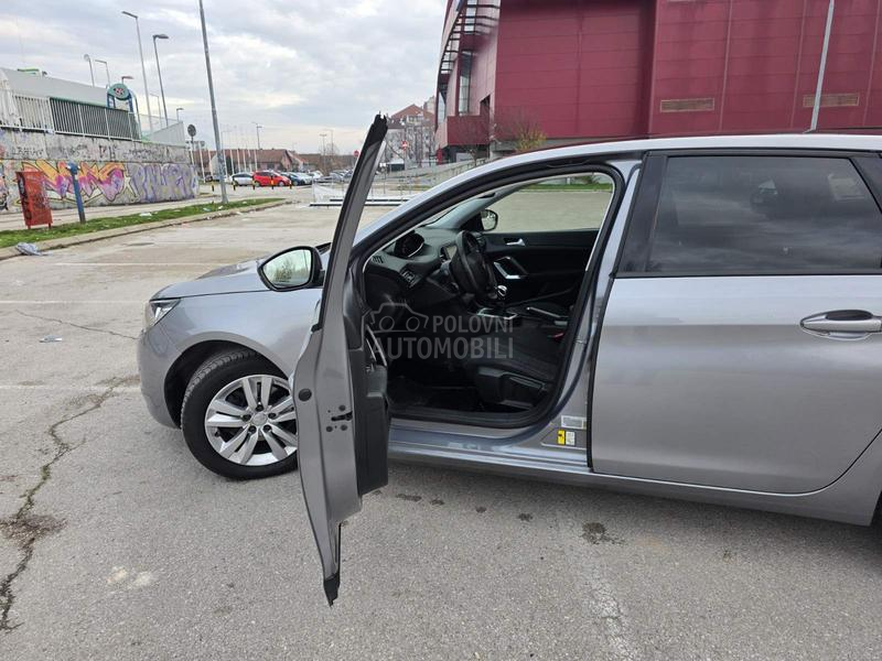 Peugeot 308 1.6 Hdi